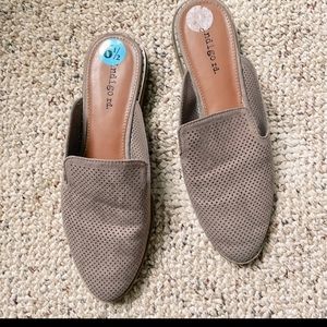 Taupe mules